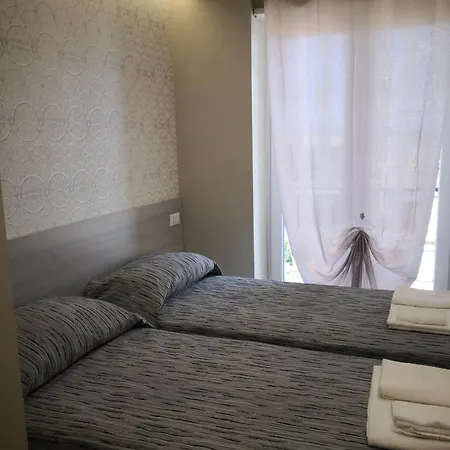 Gida Room Metro B Monti Tiburtini Roma Exterior foto